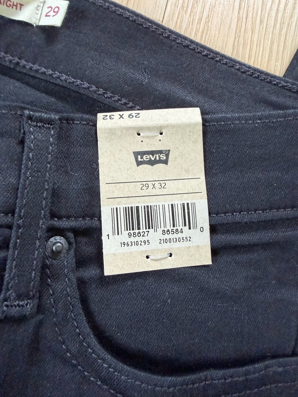 Levi's Black Shaping Straight Jeans - Picture 5 of 8